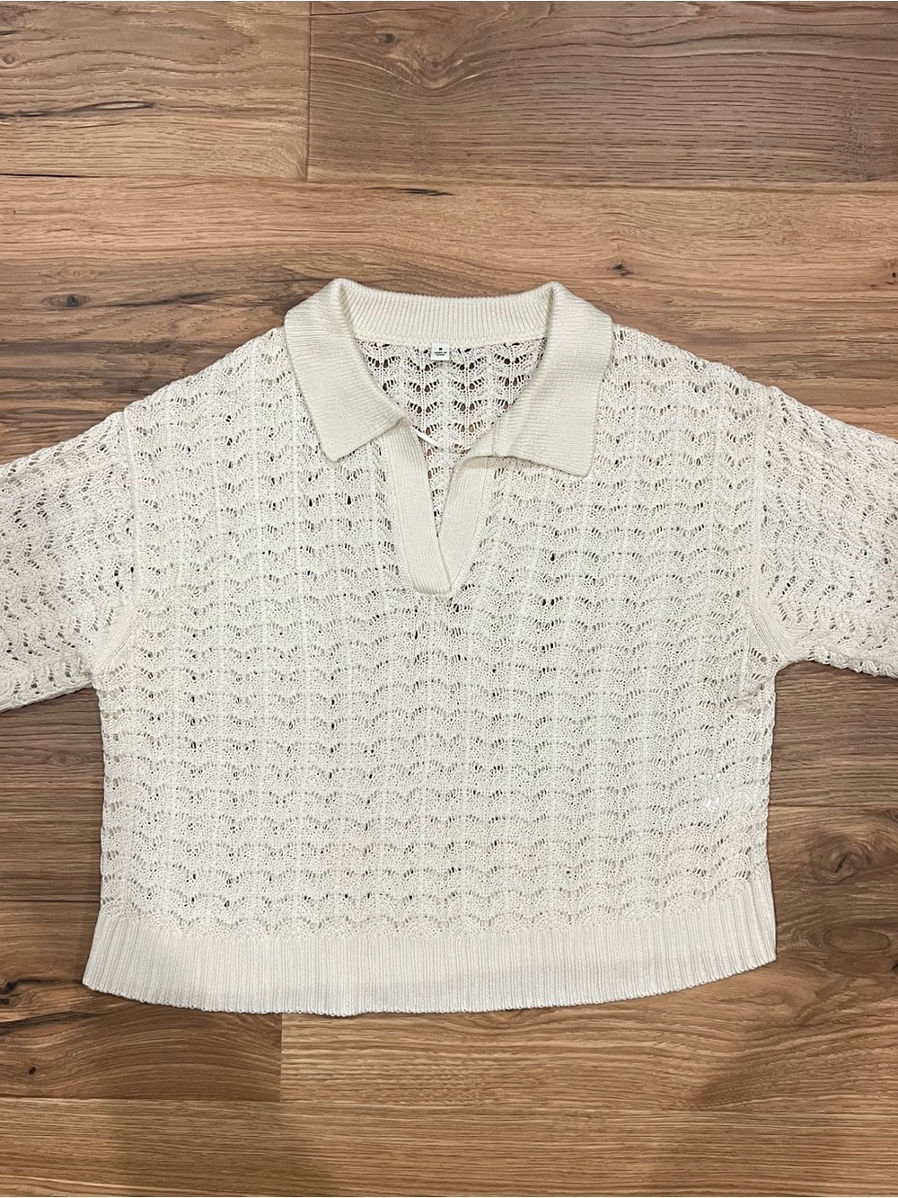 GU White Medium Cropped Knit Polo